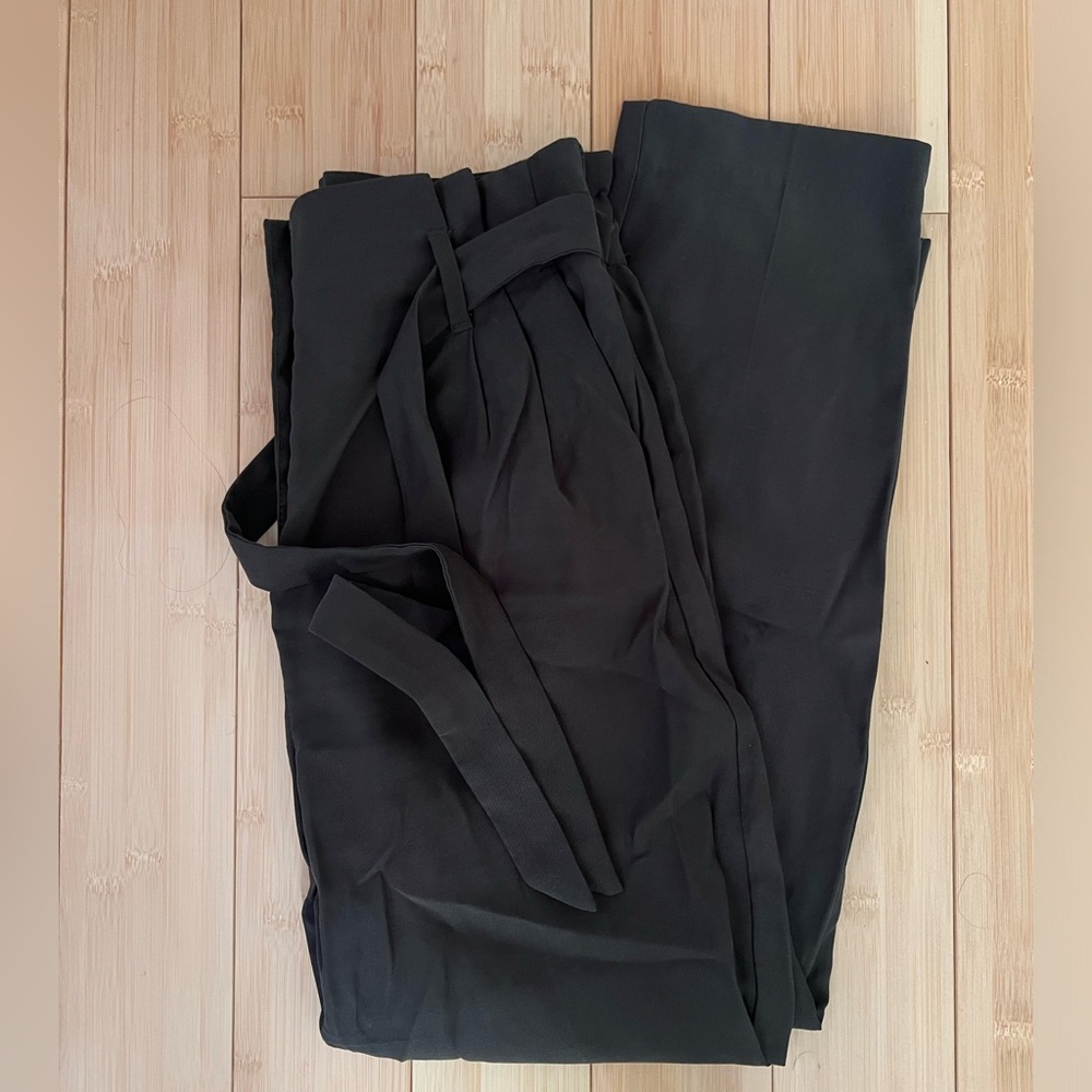 H&M green pants